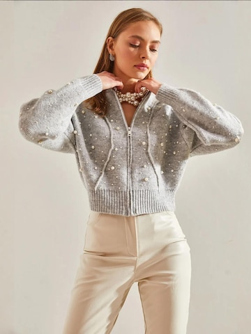 Bianco Lucci - Casaco de malha em cinzento