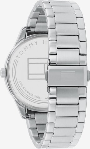 TOMMY HILFIGER Uhr in Silber