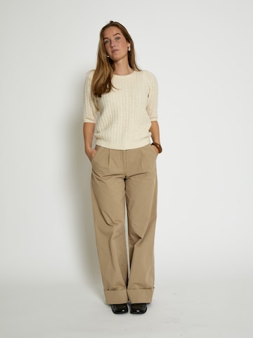 Peppercorn Pullover 'Kira' in Grau