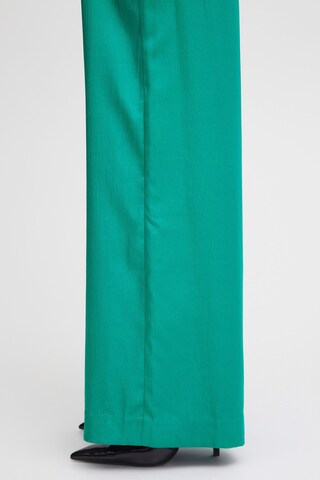 Wide leg Pantaloni 'Jimsa' di b.young in verde