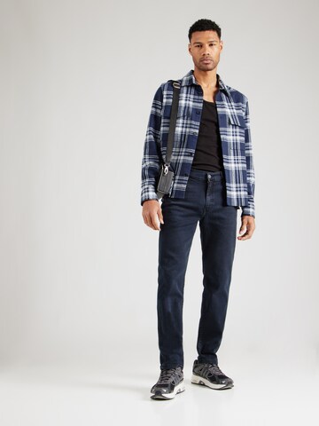 Slimfit Jeans 'LARSTON' di WRANGLER in blu