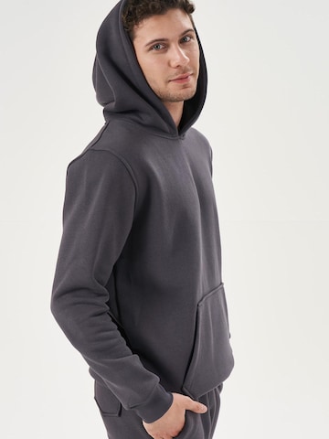 LOUIS LECLER Sweatshirt 'Hiro' in Grijs