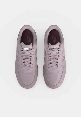 Nike Sportswear Låg sneaker 'Air Force 1 '07' i lila