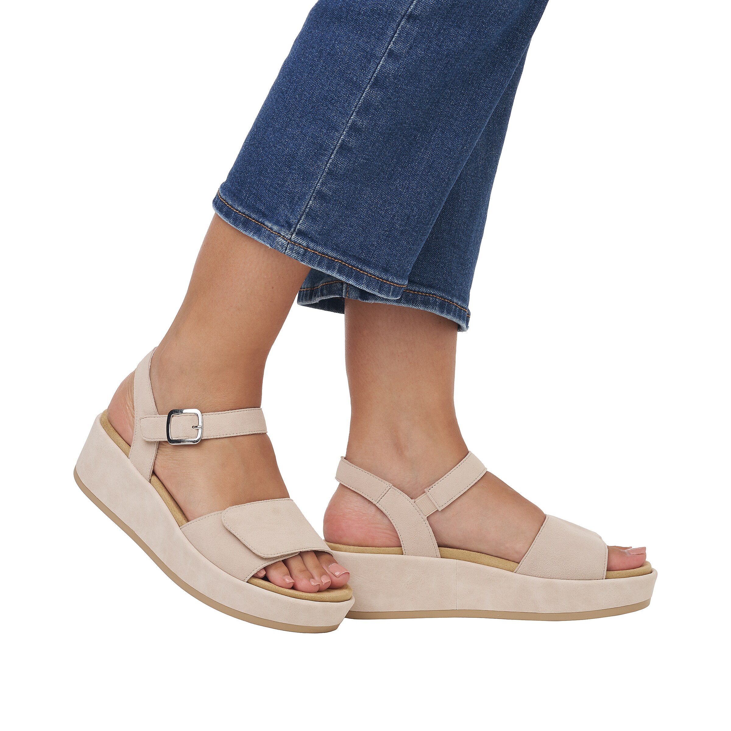 Sandales à lanières 'D1N50' REMONTE en beige