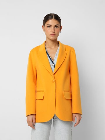 Cappotto di mezza stagione di Scalpers in arancione: frontale