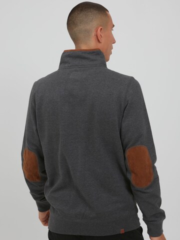 Sweat-shirt 'Achlias' BLEND en gris