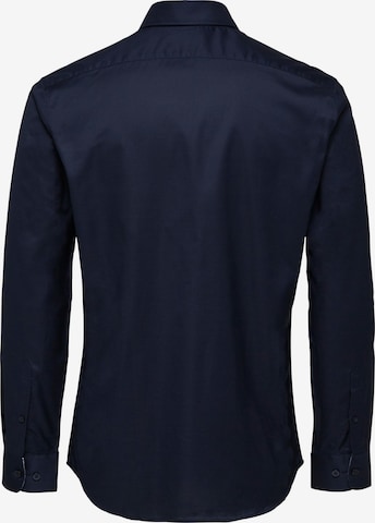 Coupe slim Chemise 'Mark' SELECTED HOMME en bleu