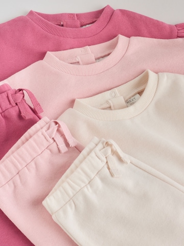 Next Joggingpak in Roze