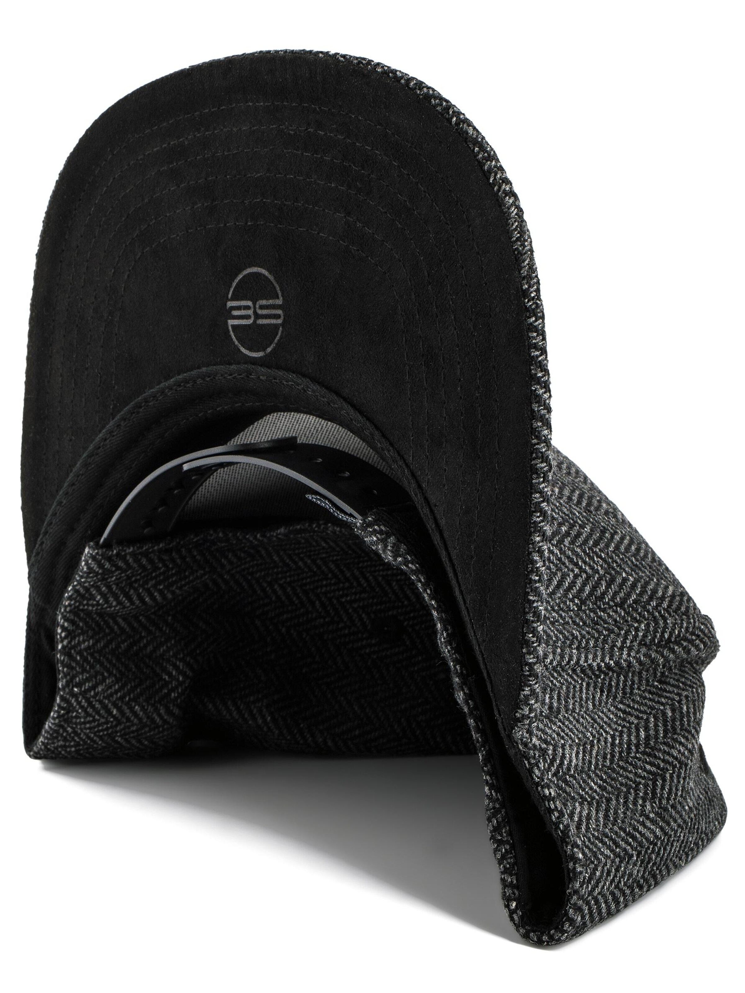 Blackskies Cap 'Beast Mode' in Black