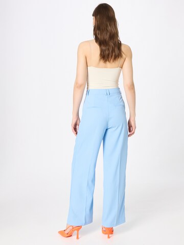 SISTERS POINT Regular Pleat-Front Pants 'VIGNA' in Blue