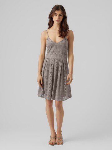 Robe 'HONEY' VERO MODA en gris