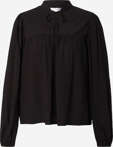 SELECTED - Blusa 'SLFKATERINE' en negro: frente