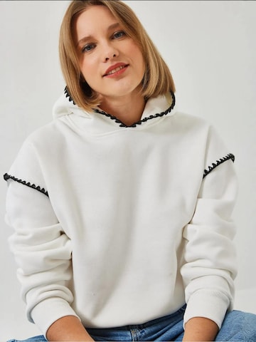 Felpa 'Kapuzenpullover' di Bianco Lucci in beige