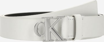 Ceinture Calvin Klein Jeans en blanc : devant