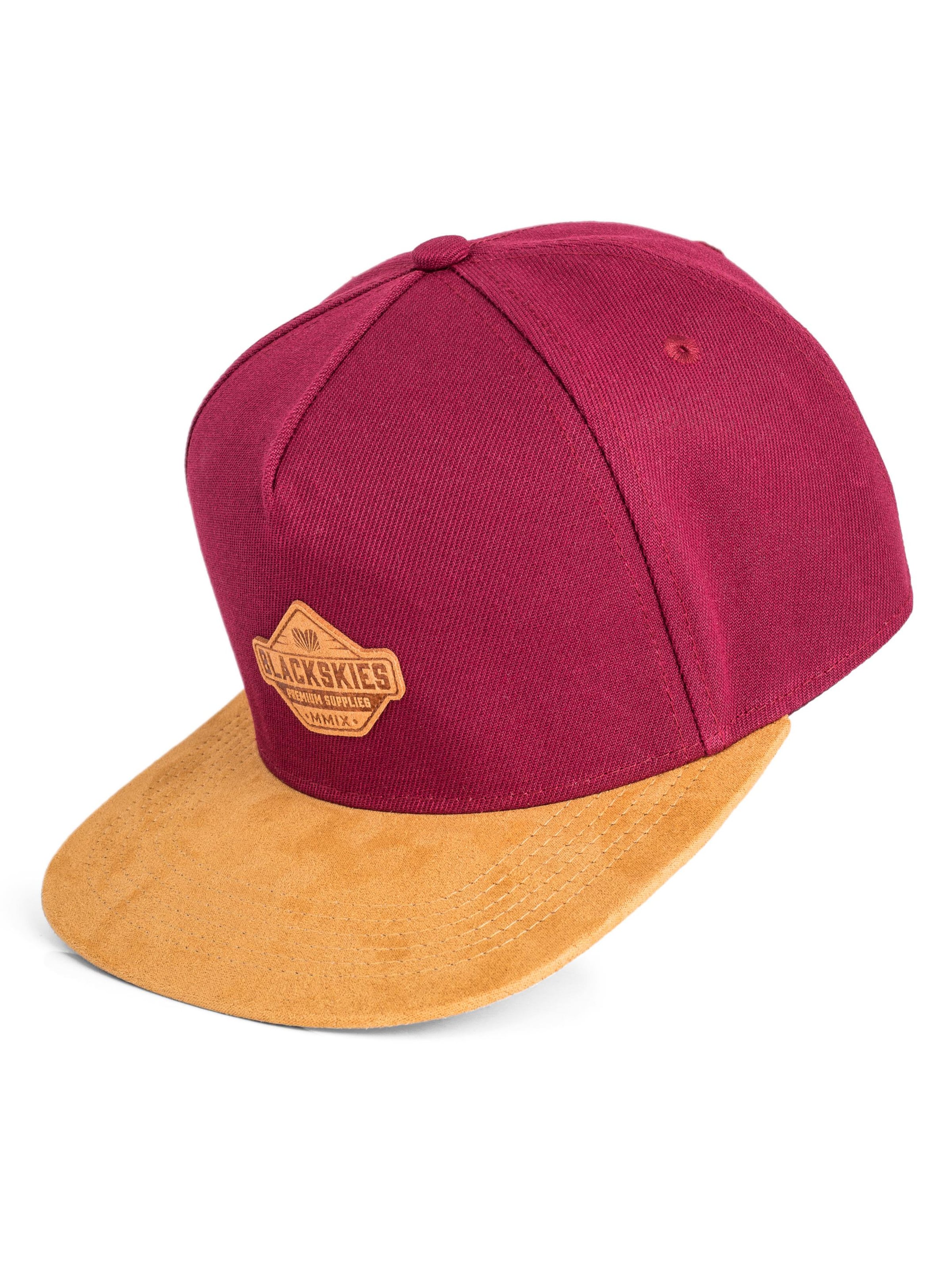 Blackskies Cap 'Essentials' in Red