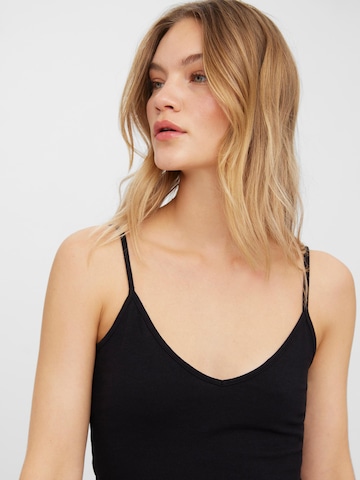 VERO MODA - Top en negro