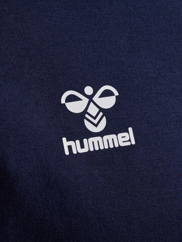 Hummel Sweatshirt 'Travel' in Blau