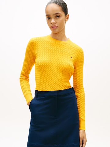TOMMY HILFIGER Sweater in Yellow: front