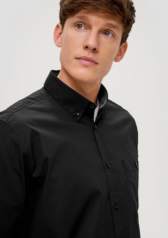 s.Oliver - Ajuste estrecho Camisa en negro