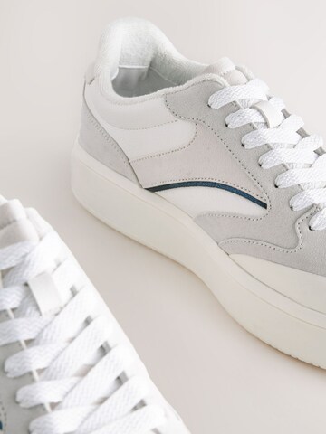 Next Низкие кроссовки 'Forever Comfort' в Белый