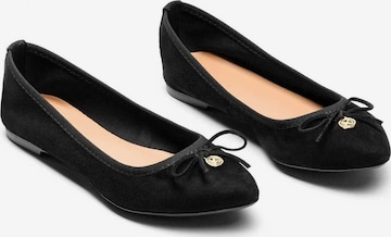 Kazar Ballet Flats in Black