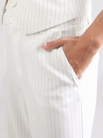 QS Wide leg Pants in White