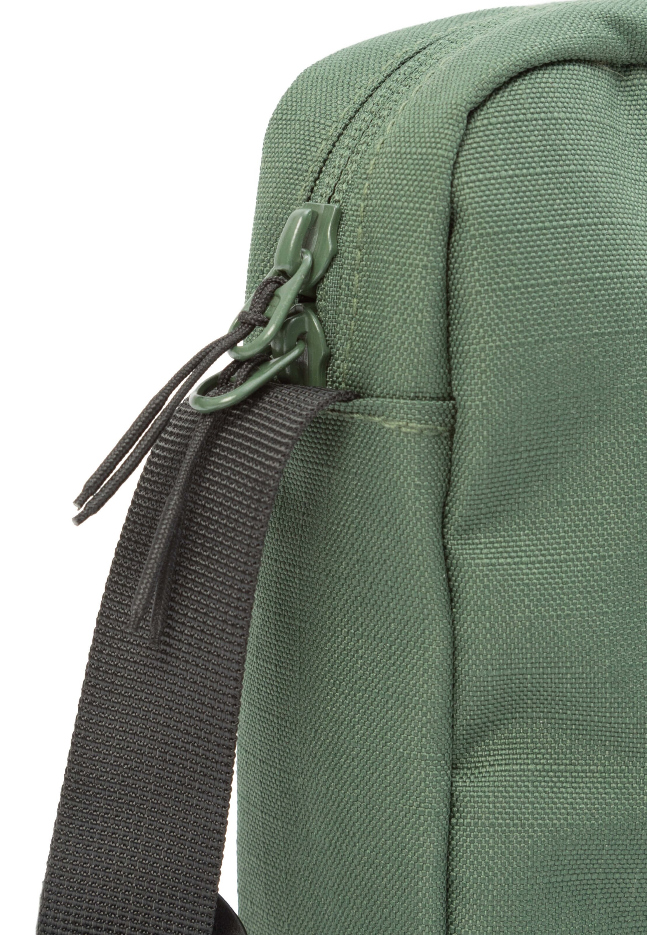 Cleptomanicx Umhängetasche in Grün