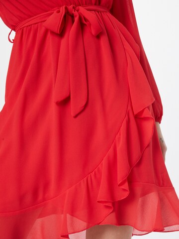 SISTERS POINT - Vestido 'NEW GRETO' em vermelho