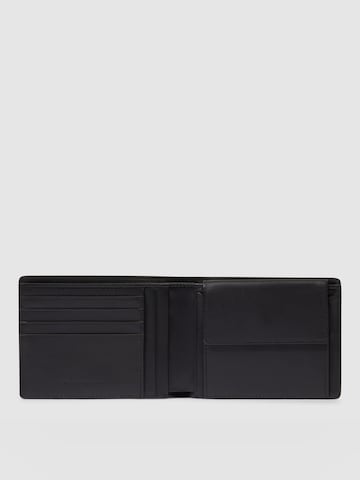 Piquadro Wallet in Black