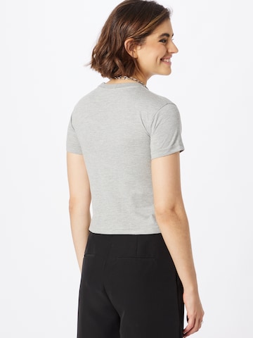 T-shirt Nasty Gal en gris