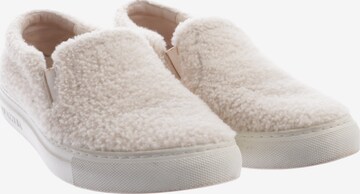 Aquazzura Flats & Loafers in 37 in White: front