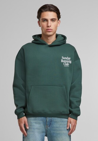 Another Cotton Lab - Sweatshirt 'Sunday Running Club' em verde