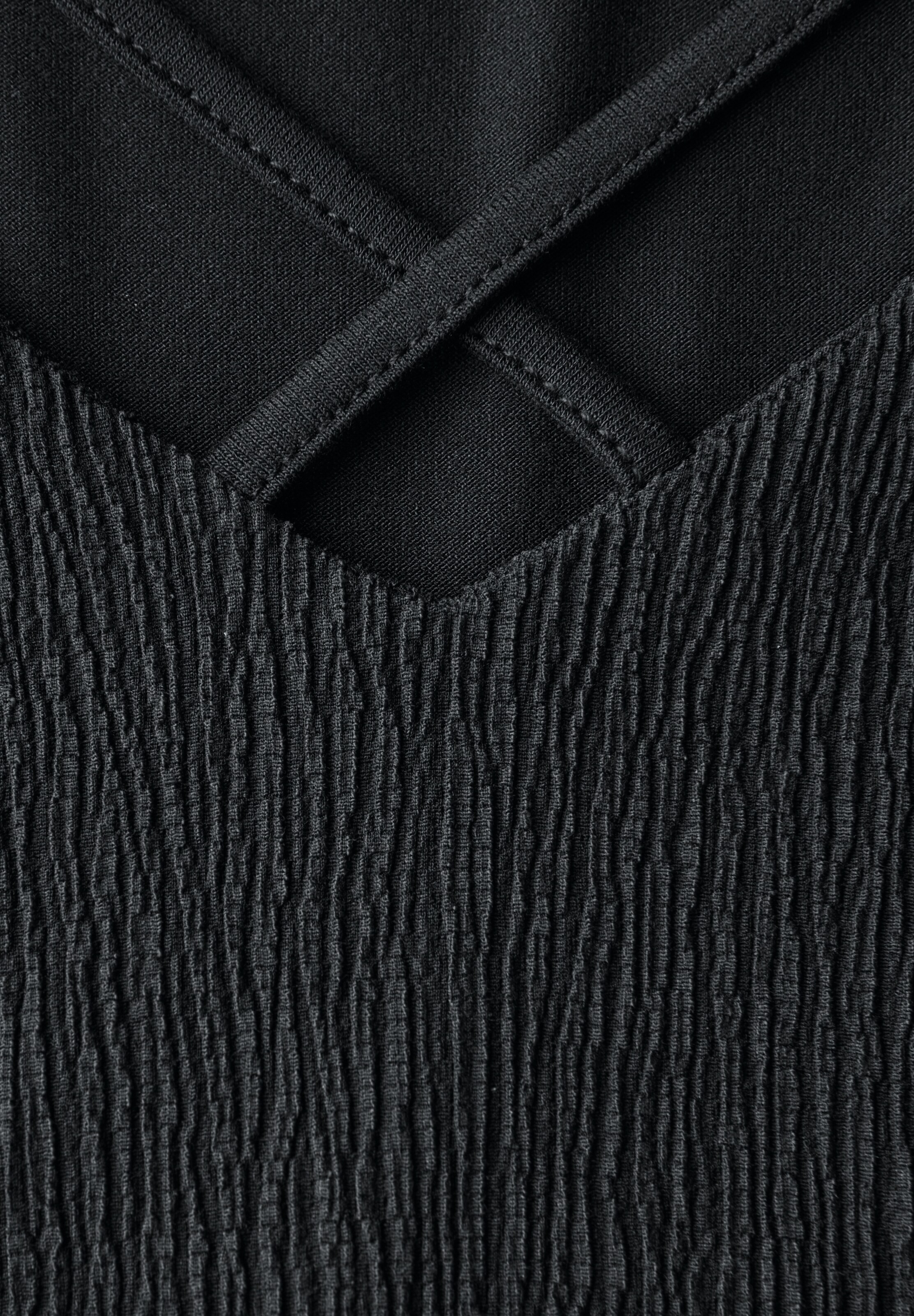 STREET ONE Shirt in Black