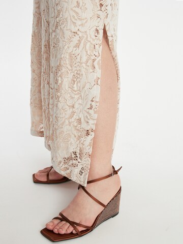 Ana Alcazar Kleid 'Zakena' in Beige