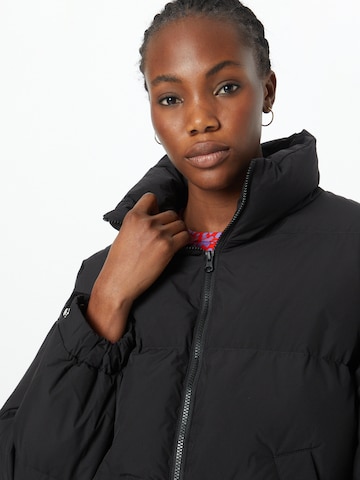 UNITED COLORS OF BENETTON Jacke in Schwarz