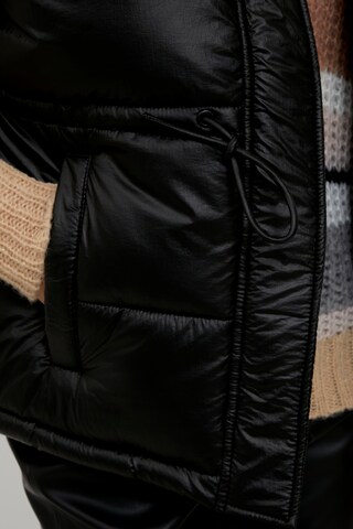 ICHI Vest in Black