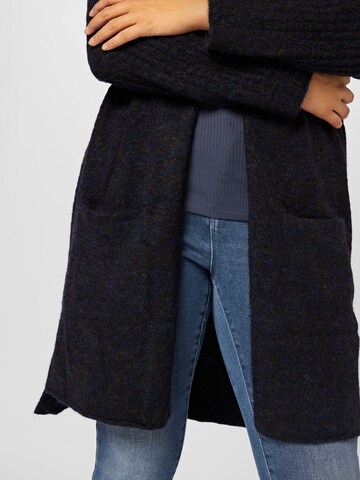 Giacchetta 'Sandy' di Fransa Curve in nero