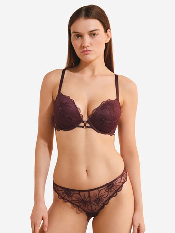 Invisible Soutien-gorge ETAM en rouge : devant