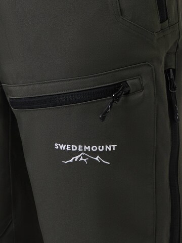 SWEDEMOUNT - regular Pantalón deportivo 'St. Anton' en verde