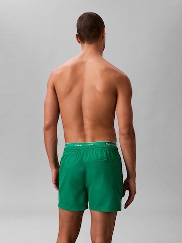 Calvin Klein Swimwear Regular Zwemshorts in Groen