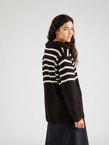 Moves Sweater in Black