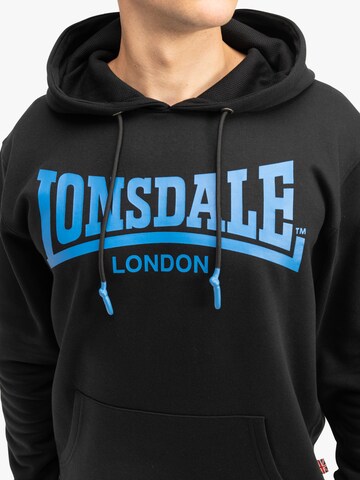 LONSDALE Sweatshirt 'Chatsworth' in Schwarz