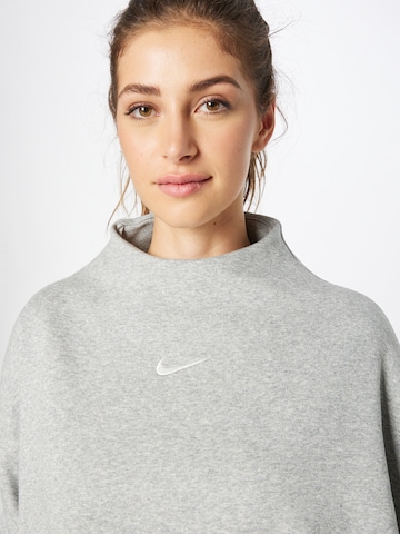 Nike Sportswear Sweatshirt in Grey