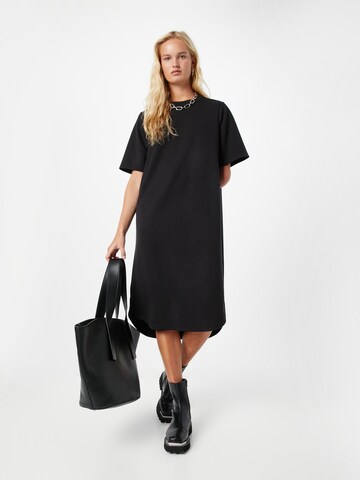 b.young Kleid in Schwarz