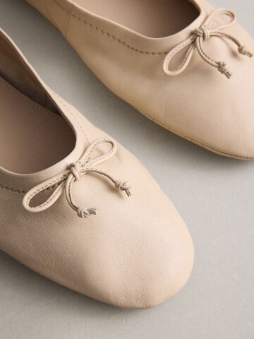 Next - Bailarina en beige