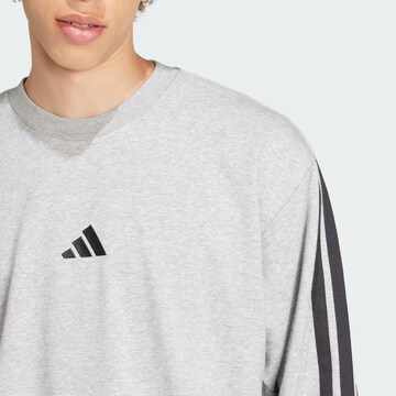 ADIDAS SPORTSWEAR Sportsweatshirt 'Essentials' i grå