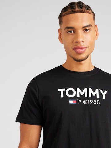 Tommy Jeans Μπλουζάκι 'ESSENTIAL' σε μαύρο