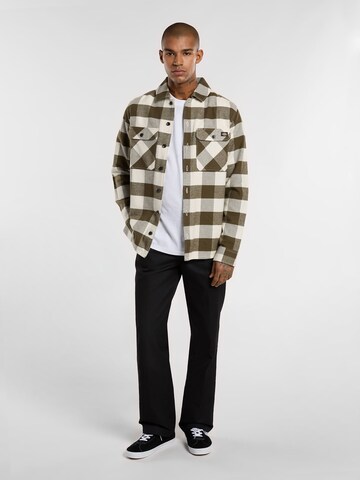 DICKIES Comfort Fit Skjorta 'SACRAMENTO' i grön