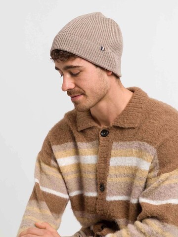 bugatti Beanie in Grey: front