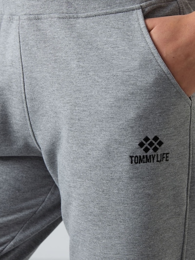 Tommy Life Sports trousers in L in Grey, Item view